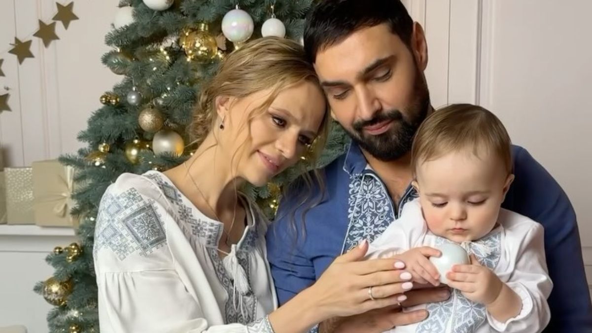 Віталій Козловський з дружиною та сином Віталій Козловський з дружиною та сином