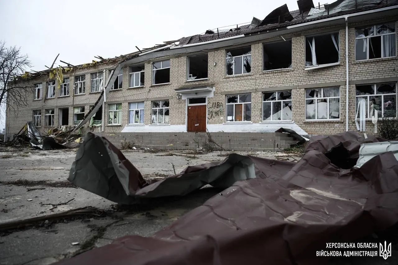 Школа у рідному селі на Херсонщині, де навчалася журналістка Школа у рідному селі на Херсонщині, де навчалася журналістка