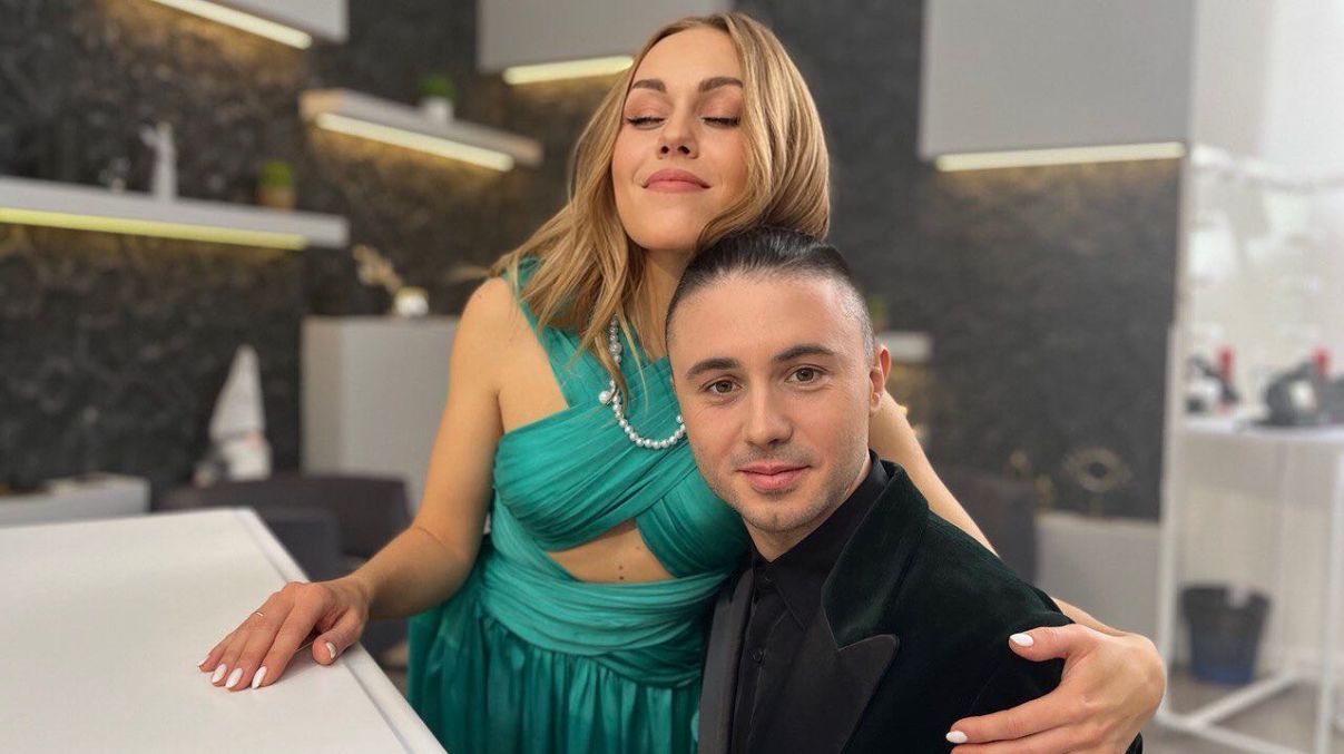 Олена та Тарас Тополя Олена та Тарас Тополя