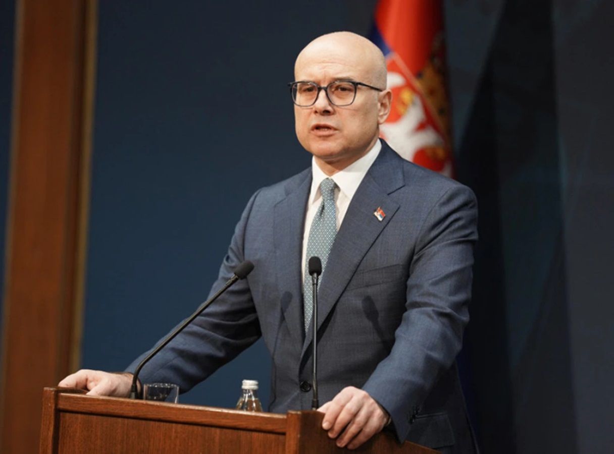 Прем'єр-міністр Сербії Вучевич подає у відставку на тлі масштабних антиурядових протестів - 24 Канал Прем'єр-міністр Сербії Вучевич подає у відставку на тлі масштабних антиурядових протестів - 24 Канал