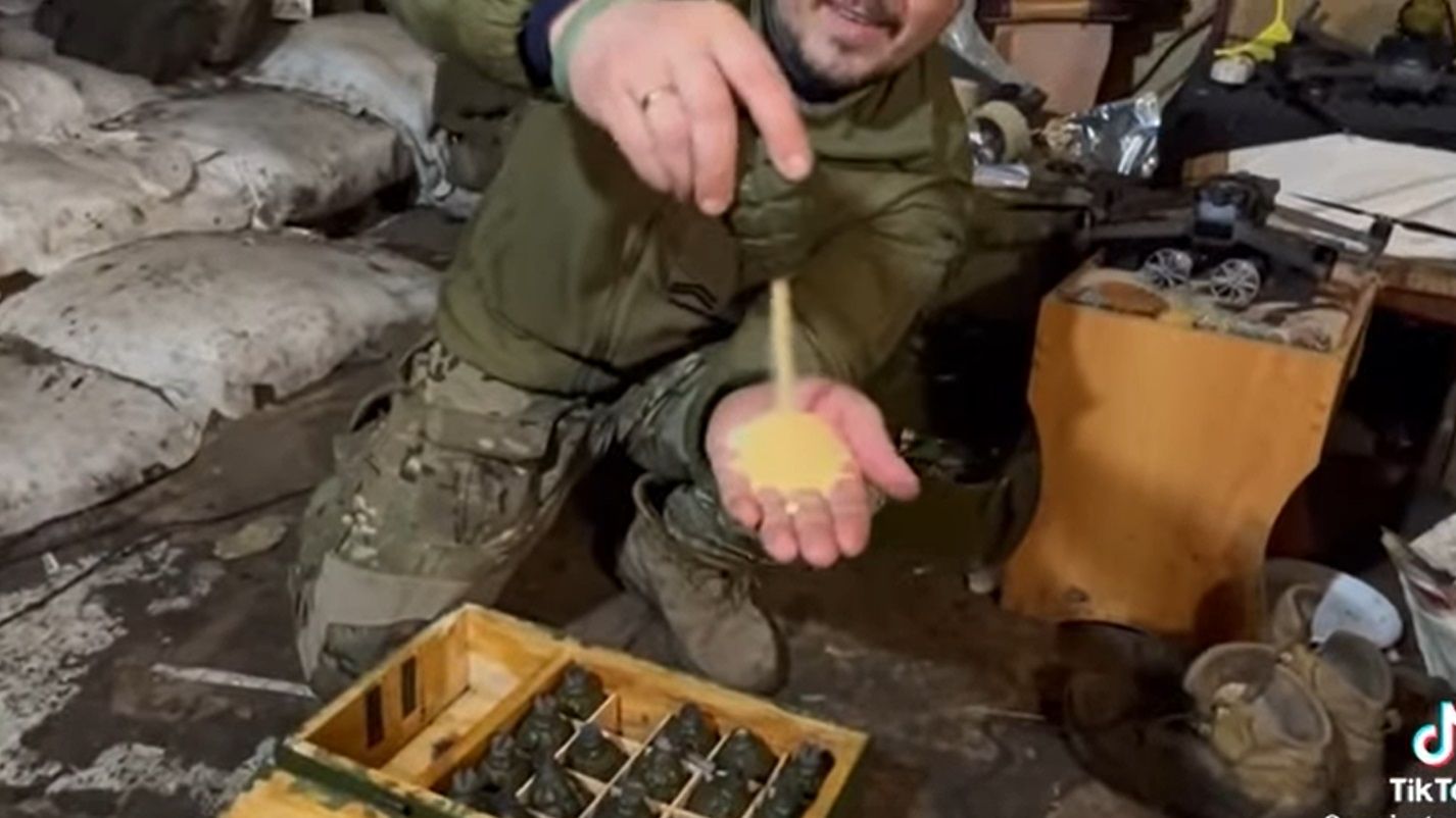 Гранаты с мивиной - опровержение фейка, что за вещество было в гранатах - 24 Канал Гранаты с мивиной - опровержение фейка, что за вещество было в гранатах - 24 Канал