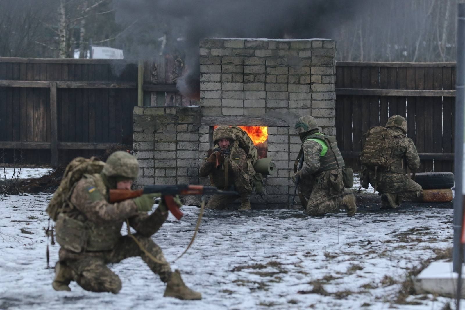 Власть думает над стимулами для молодежи Власть думает над стимулами для молодежи