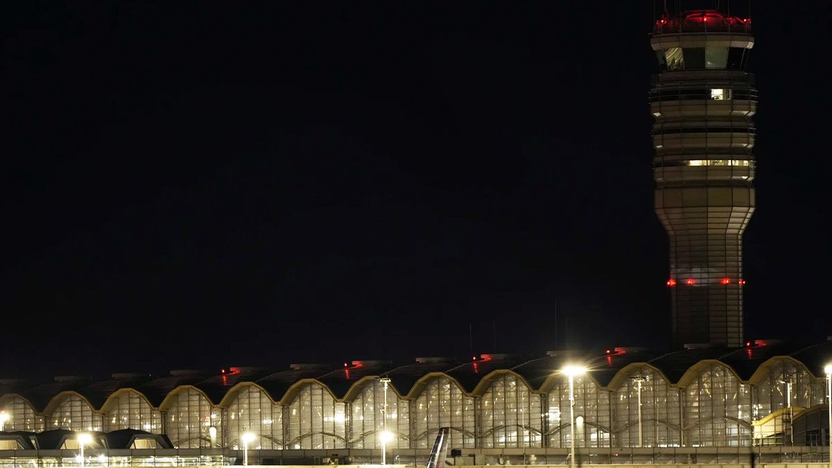 Что рассказали очевидцы об авиакатастрофе в Вашингтоне Что рассказали очевидцы об авиакатастрофе в Вашингтоне