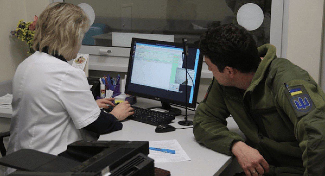 Миллион украинцев рискуют не успеть пройти ВЛК Миллион украинцев рискуют не успеть пройти ВЛК