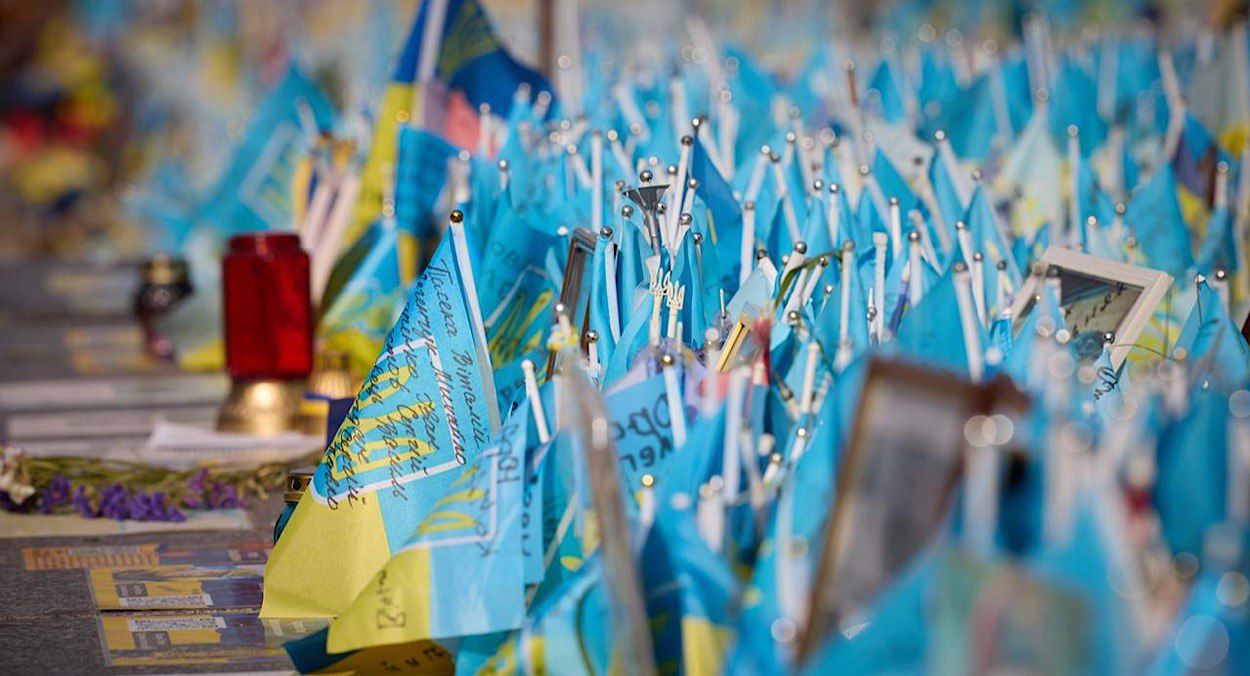 В Киеве объявят минуту молчания в общественном транспорте В Киеве объявят минуту молчания в общественном транспорте