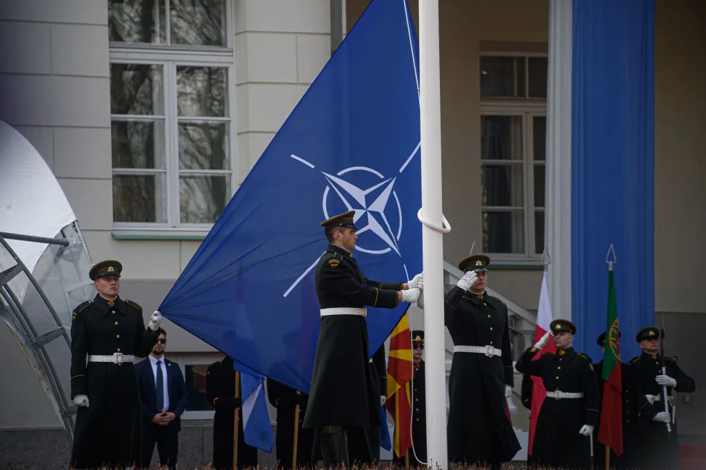 Військові НАТО Військові НАТО