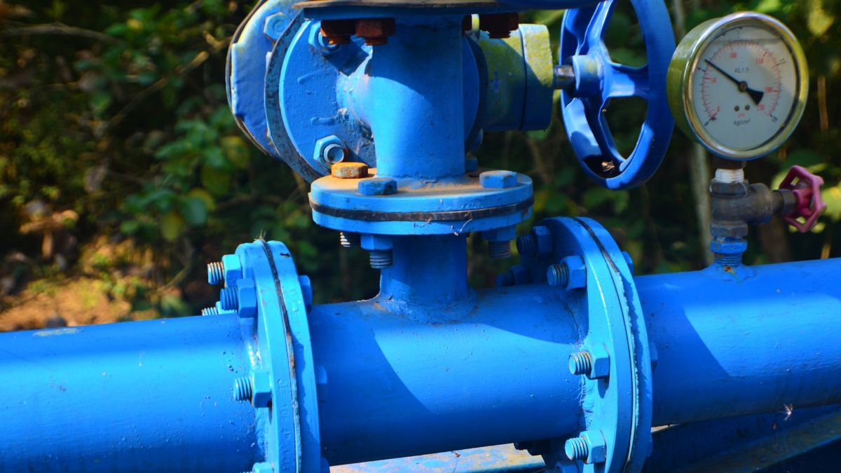 Росія постачає газ в Європу Росія постачає газ в Європу