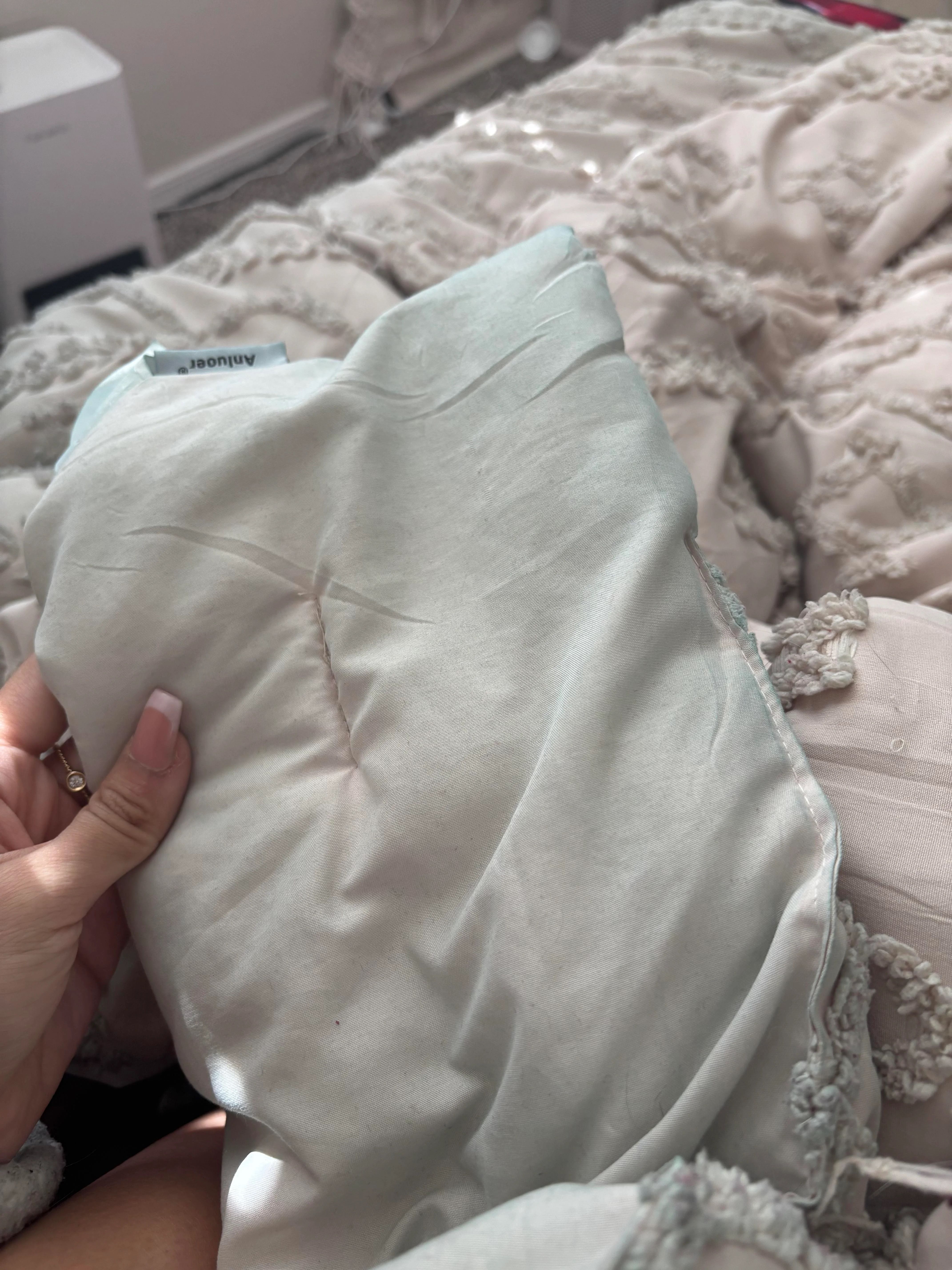 Вещи стали зелеными