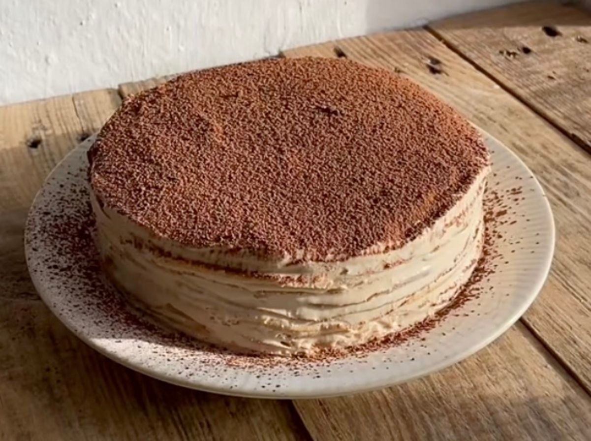 Млинцевий торт "Тірамісу" Млинцевий торт "Тірамісу"