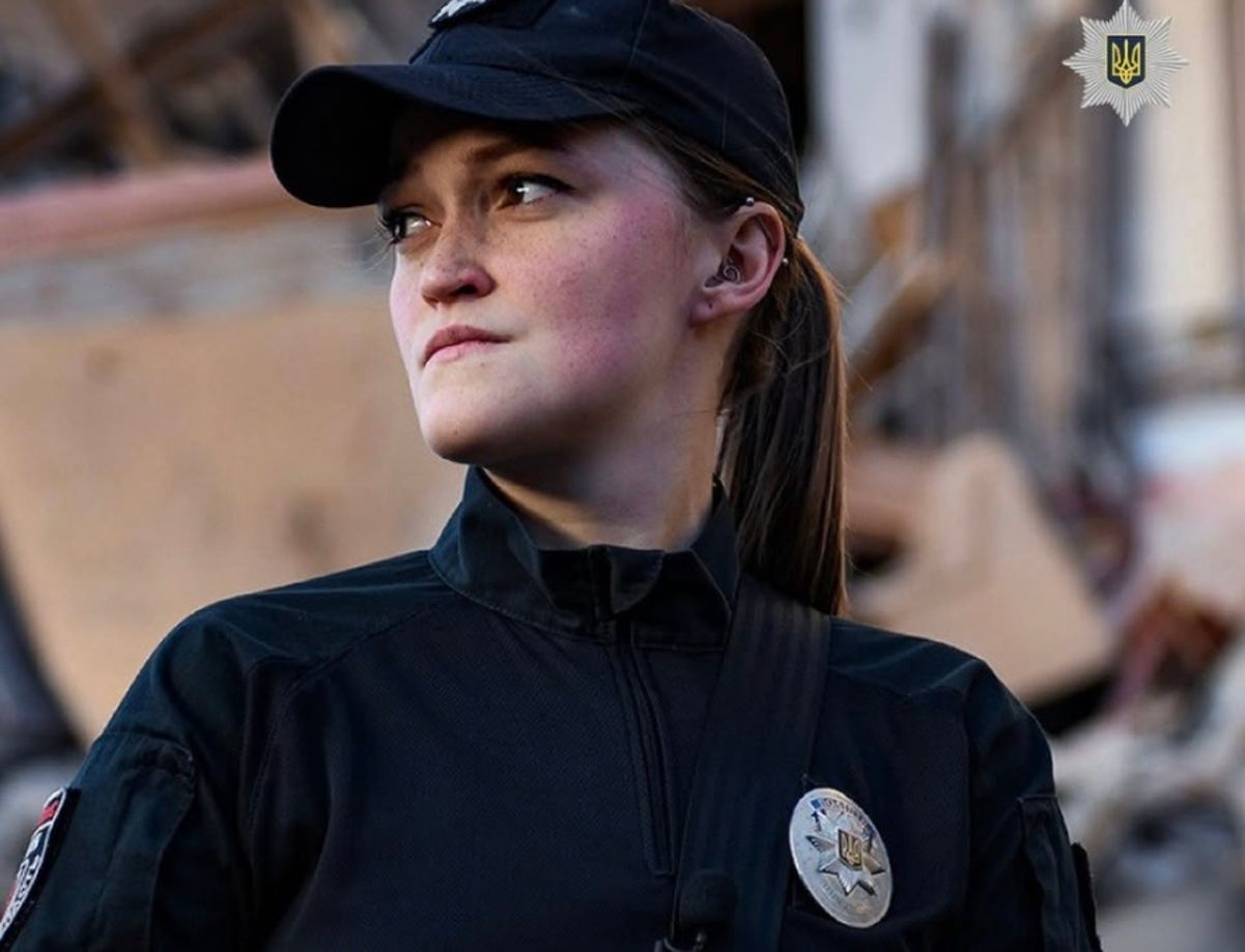 Может ли женщина-полицейская выехать за границу Может ли женщина-полицейская выехать за границу