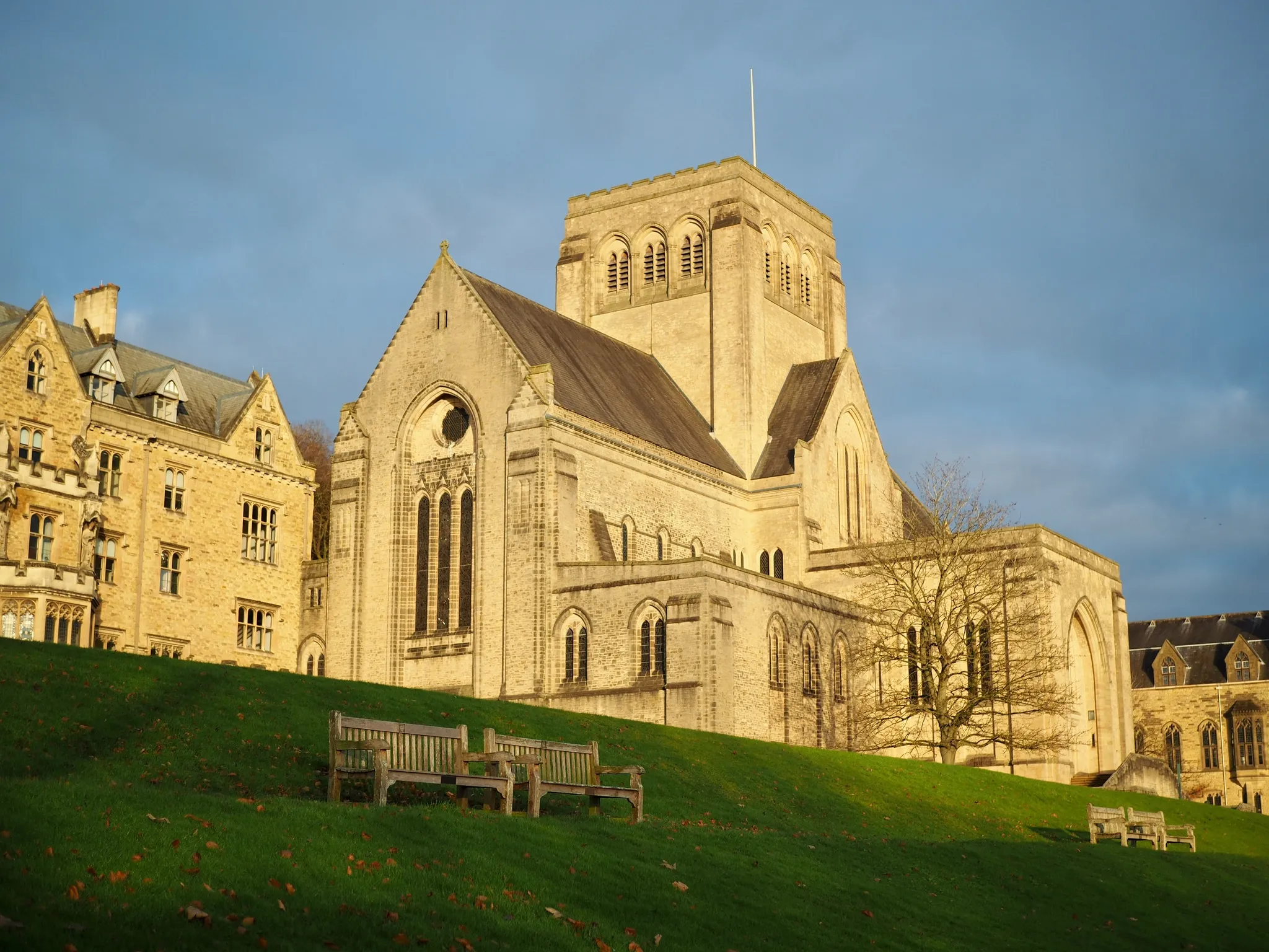 Абатство Емплфорт