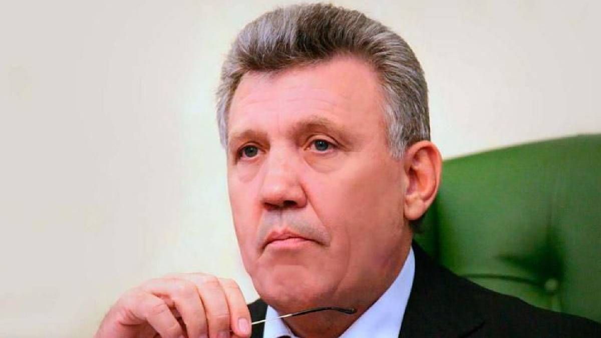 У Ківалова спробували пояснити його велику пенсію, але безуспішно У Ківалова спробували пояснити його велику пенсію, але безуспішно
