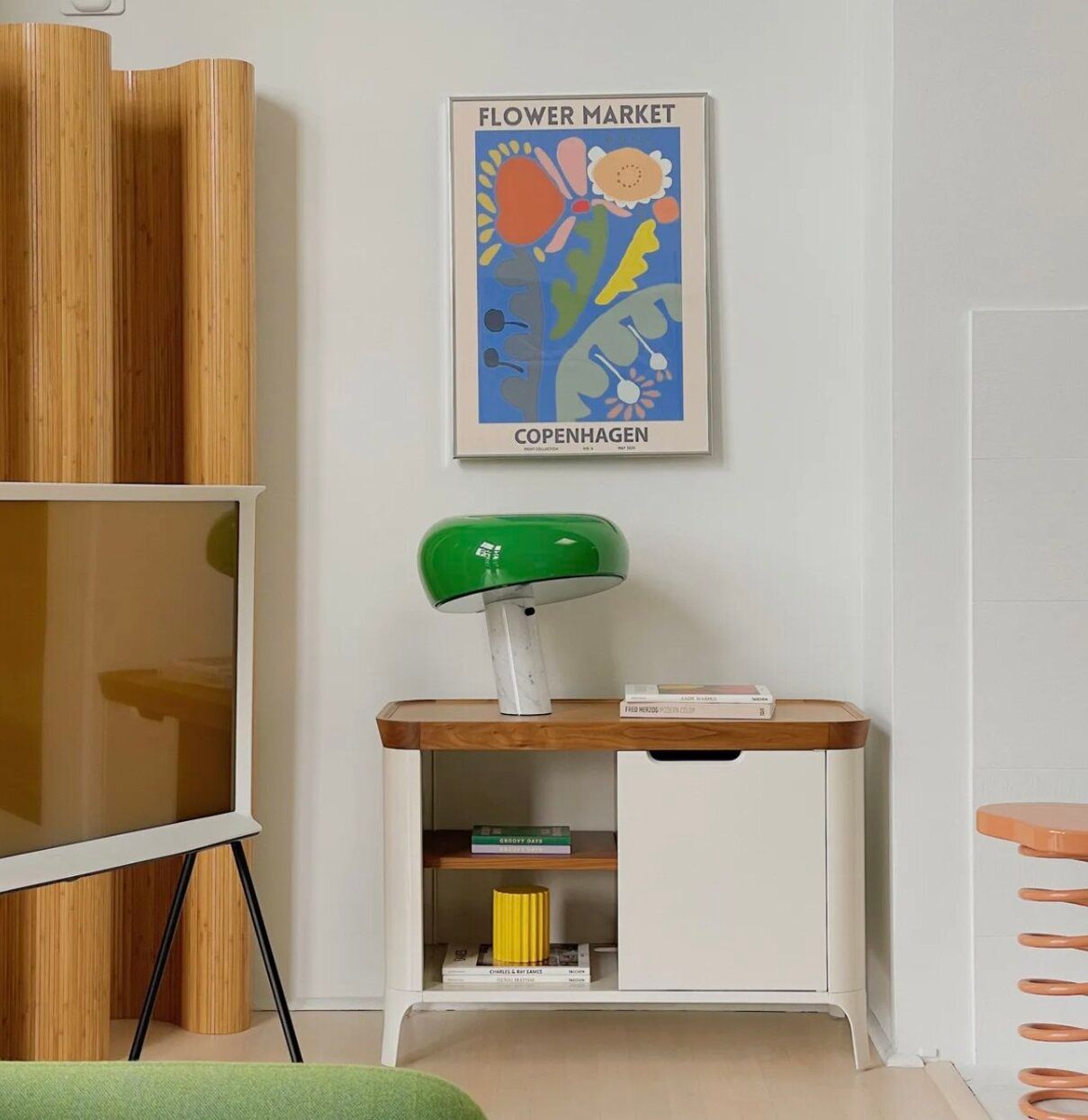 Волнистая перегородка стала трендом интерьера - видео Волнистая перегородка стала трендом интерьера - видео