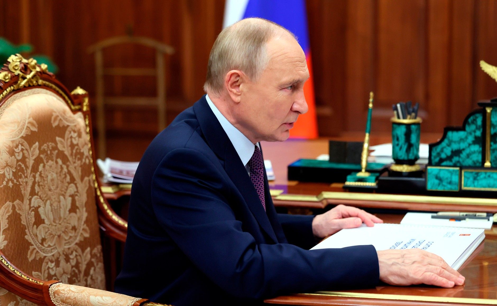 Российский диктатор Владимир Путин Российский диктатор Владимир Путин