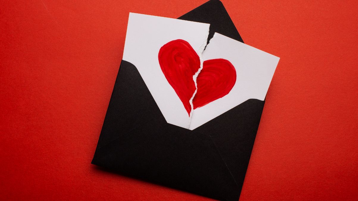 Кому не следует ждать любви в ближайшее время Кому не следует ждать любви в ближайшее время