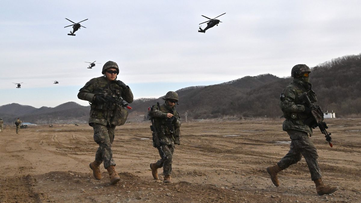 Как происходит "сотрудничество" России и КНДР Как происходит "сотрудничество" России и КНДР