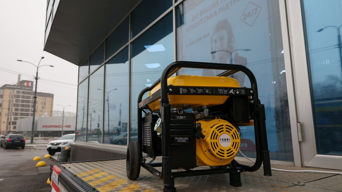 Відключення світла 2.10.2025 - кого стосуються