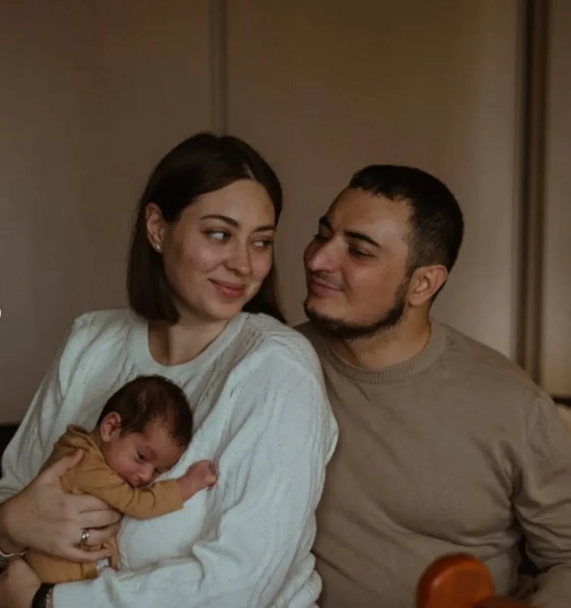 Татьяна и Артем с сыном Татьяна и Артем с сыном Татьяна и Артем с сыном Татьяна и Артем с сыном