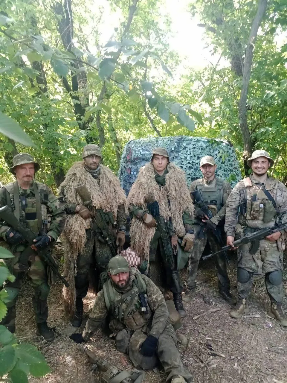 Артем с побратимами на службе Артем с побратимами на службе