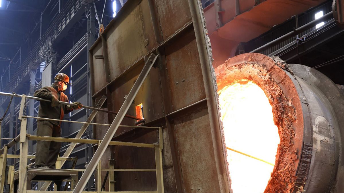 На заводе "Каметсталь" приступили к реализации масштабной инвестиционной программы На заводе "Каметсталь" приступили к реализации масштабной инвестиционной программы