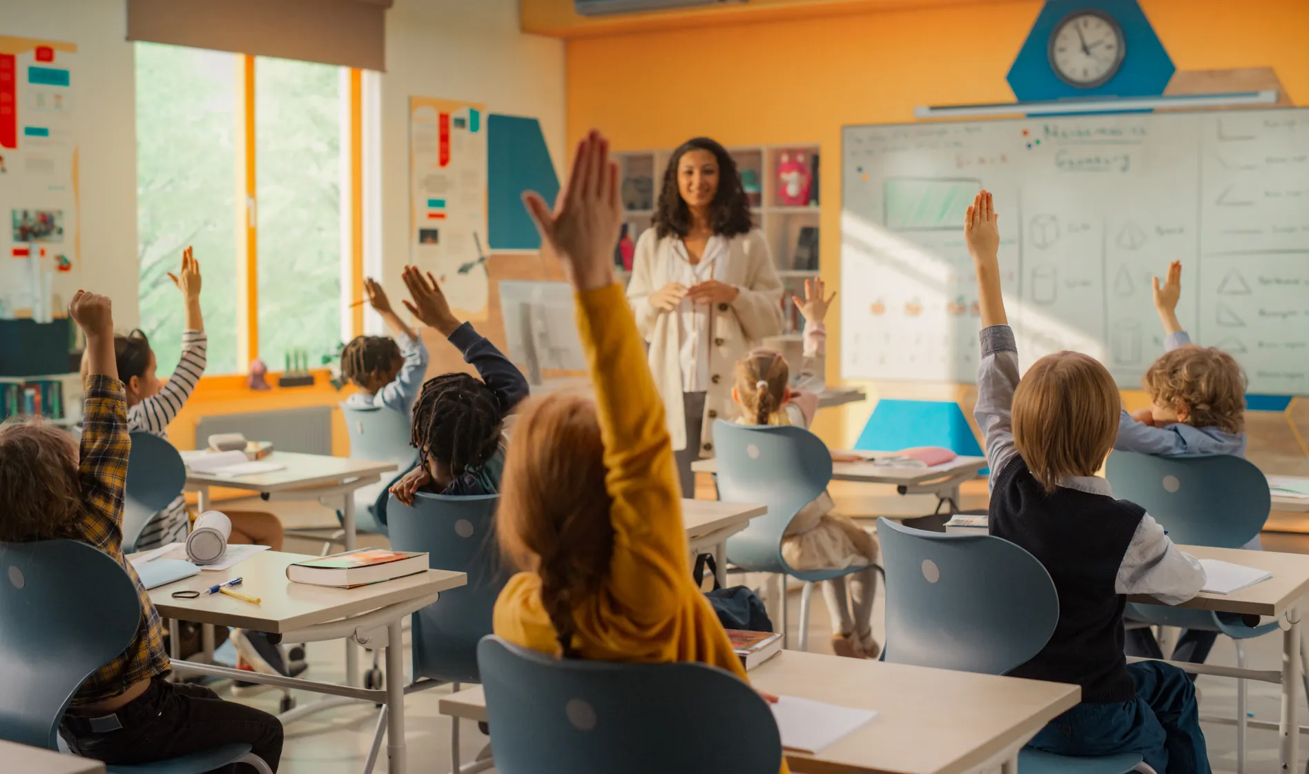 Чтобы получить выплату 800+ в Польше, ребенок должен быть зачислен в учебное заведение Чтобы получить выплату 800+ в Польше, ребенок должен быть зачислен в учебное заведение