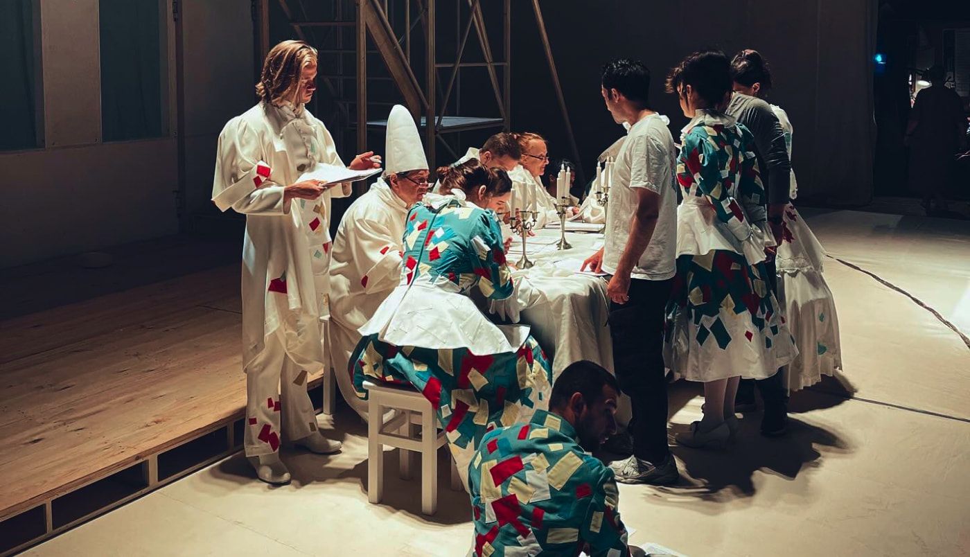 У театрі Франка розповіли деталі про маски з вистави Слуга двох панів - Тренди У театрі Франка розповіли деталі про маски з вистави Слуга двох панів - Тренди