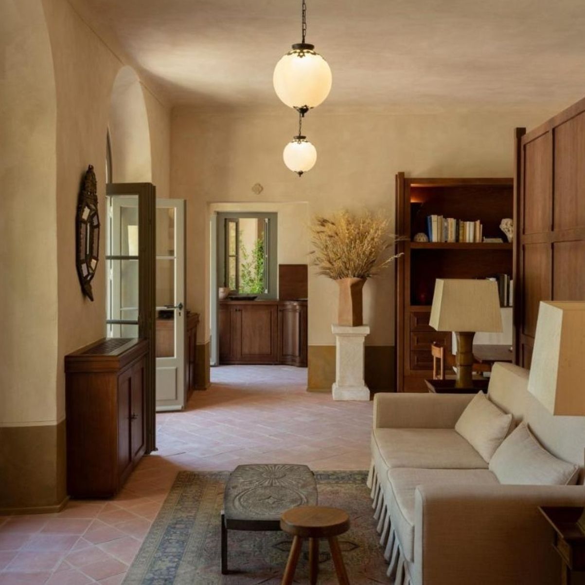 Какая мебель будет в тренде в 2025 году - старая мода возвращается - Недвижимость Какая мебель будет в тренде в 2025 году - старая мода возвращается - Недвижимость