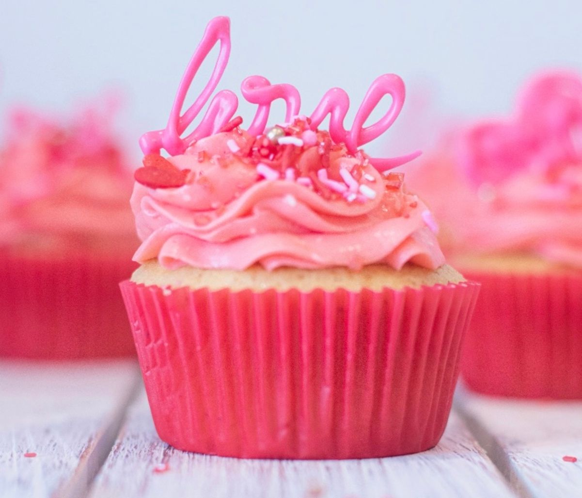 3 прості десерти на День Валентина – рецепти 3 прості десерти на День Валентина – рецепти