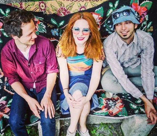 Тік ту Тік ту