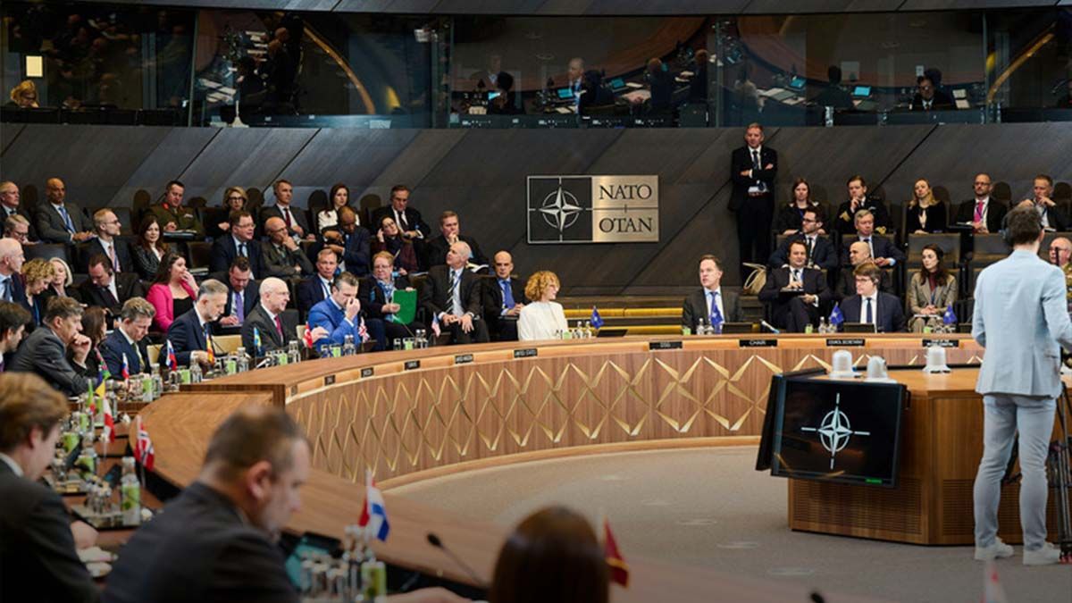 Зустріч міністрів оборони країн НАТО - які рішення обговорюють - 24 Канал Зустріч міністрів оборони країн НАТО - які рішення обговорюють - 24 Канал