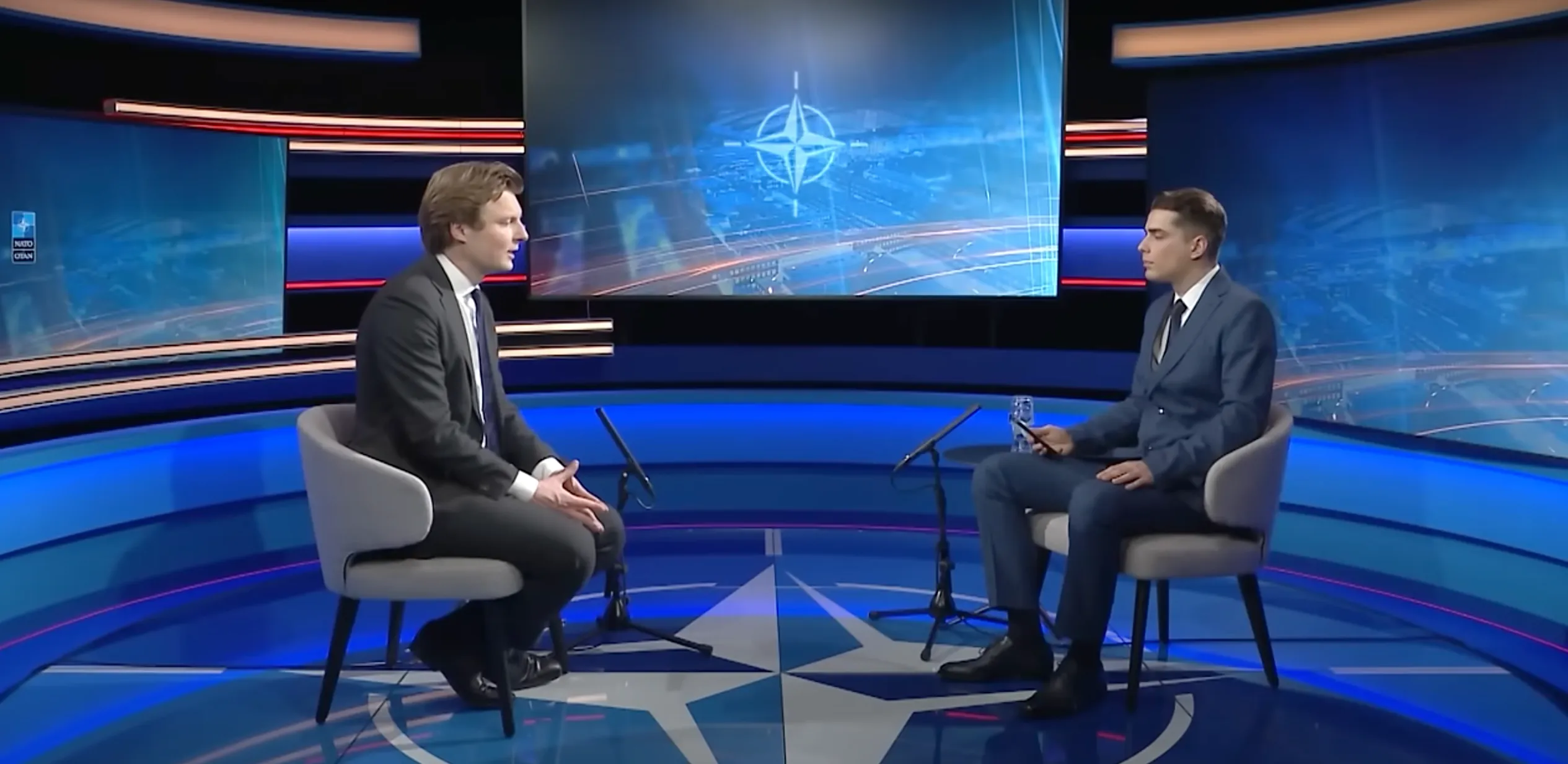 Интервью с министром обороны Нидерландов Интервью с министром обороны Нидерландов