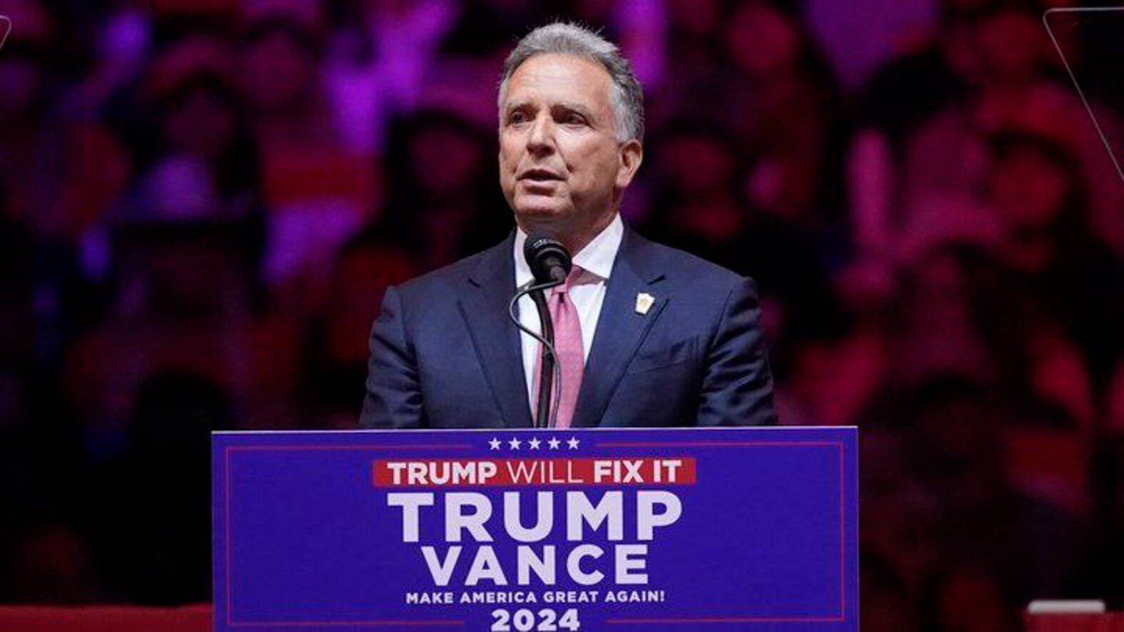 Уиткофф подтвердил, что встретится с россиянами в Саудовской Аравии Уиткофф подтвердил, что встретится с россиянами в Саудовской Аравии