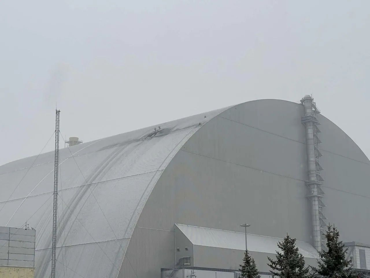 На ЧАЭС часть оборудования до сих пор обесточена На ЧАЭС часть оборудования до сих пор обесточена