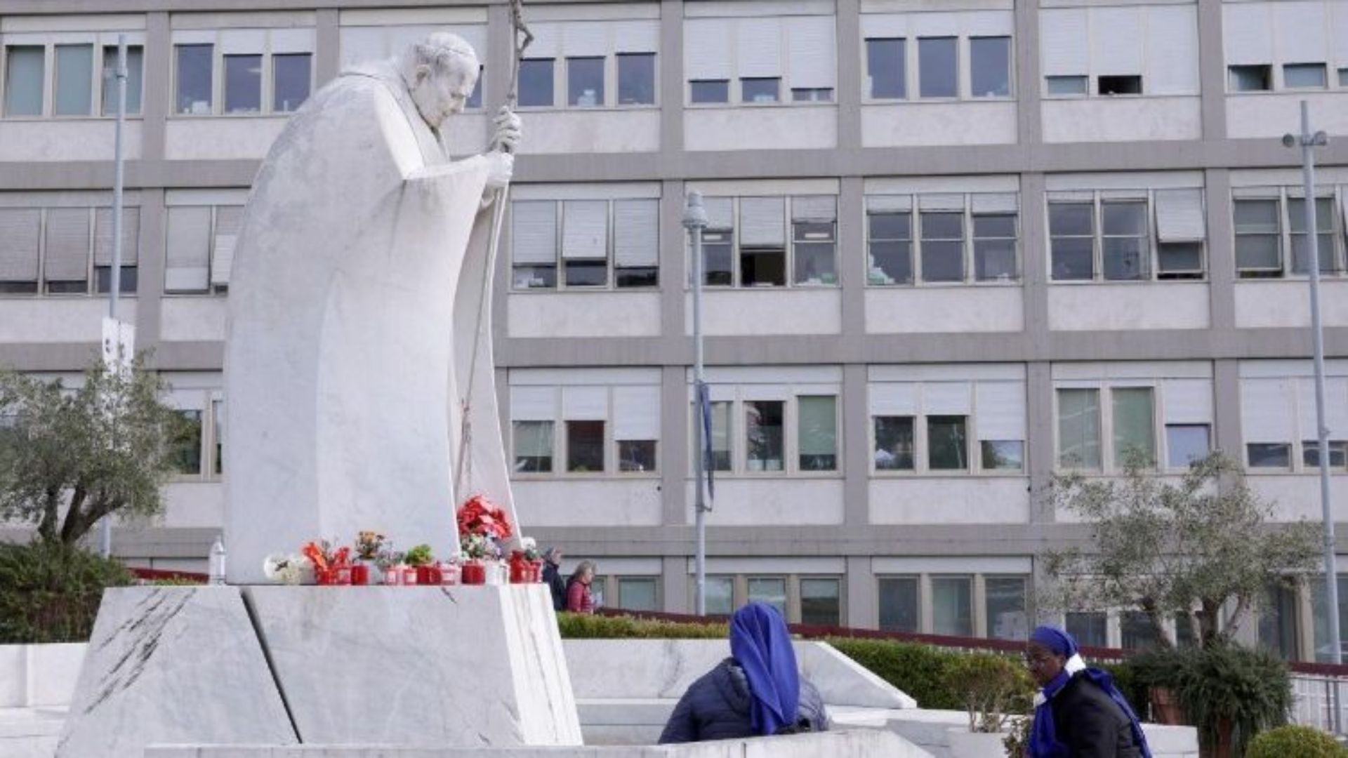 Больница имени Агостино Джемелли Больница имени Агостино Джемелли