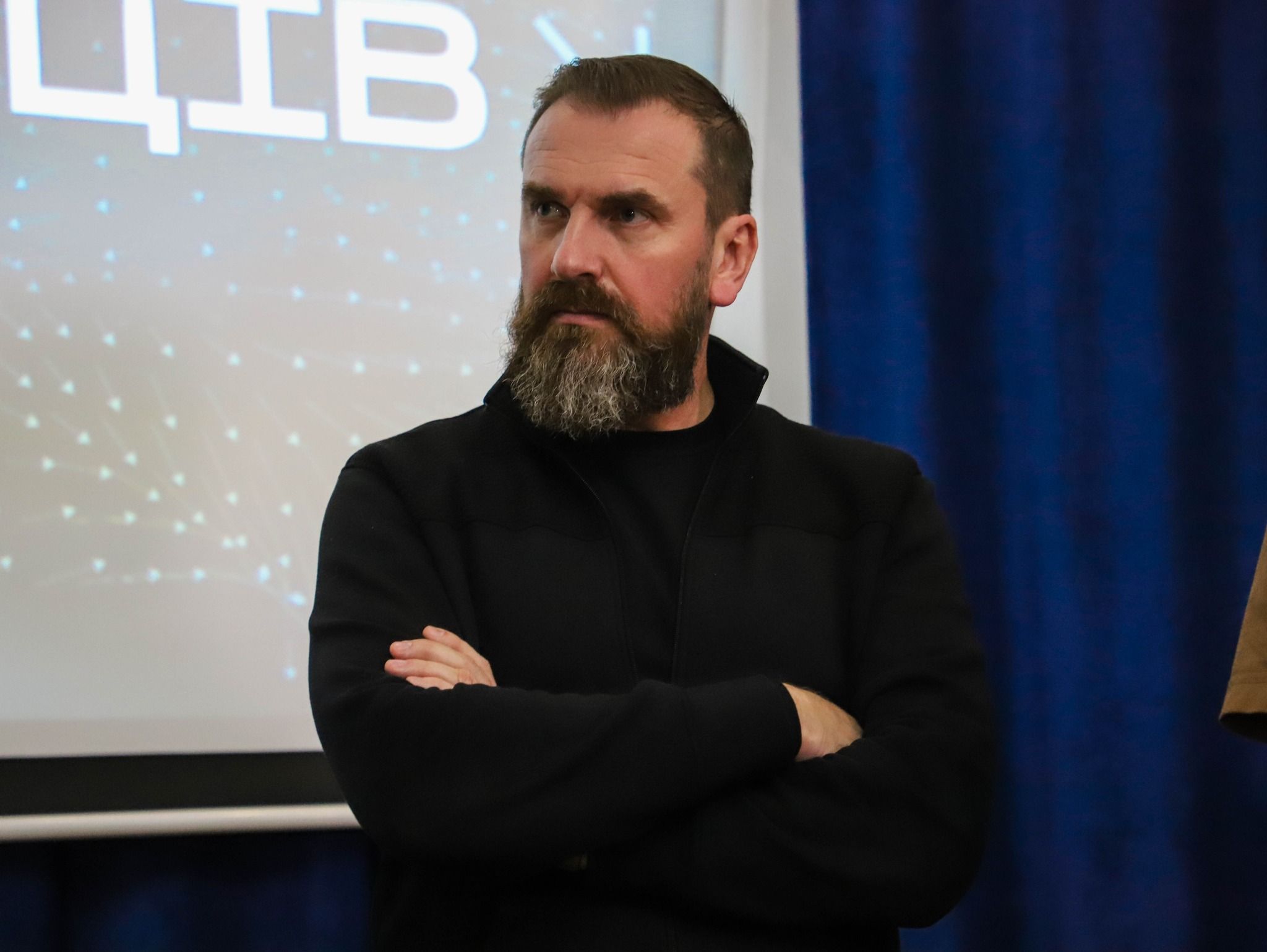 Зарплата вчителя 2025 - міністр Лісовий застеріг від урізання надбавок на місцях Зарплата вчителя 2025 - міністр Лісовий застеріг від урізання надбавок на місцях