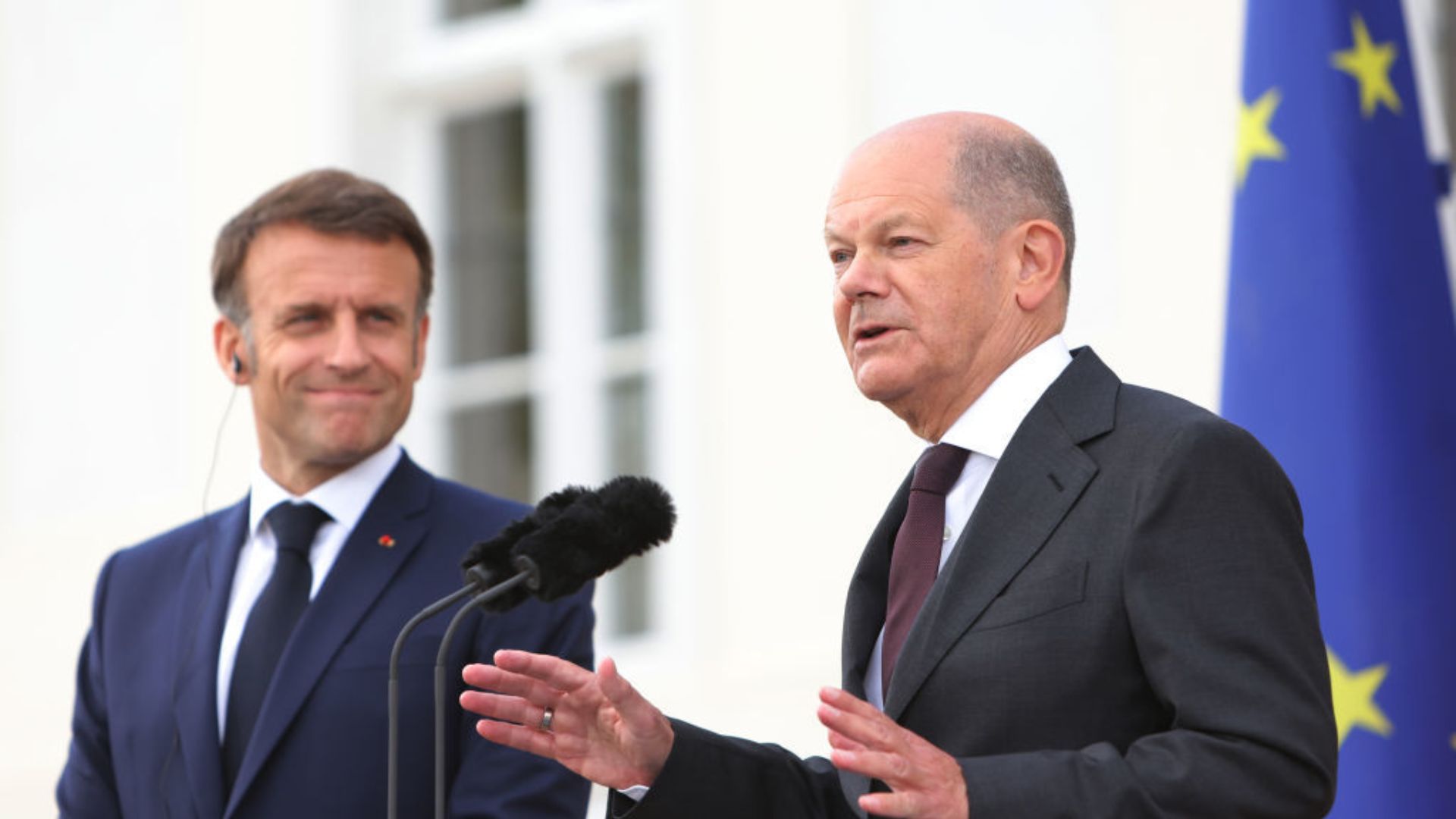 Результаты первого саммита в Париже Результаты первого саммита в Париже