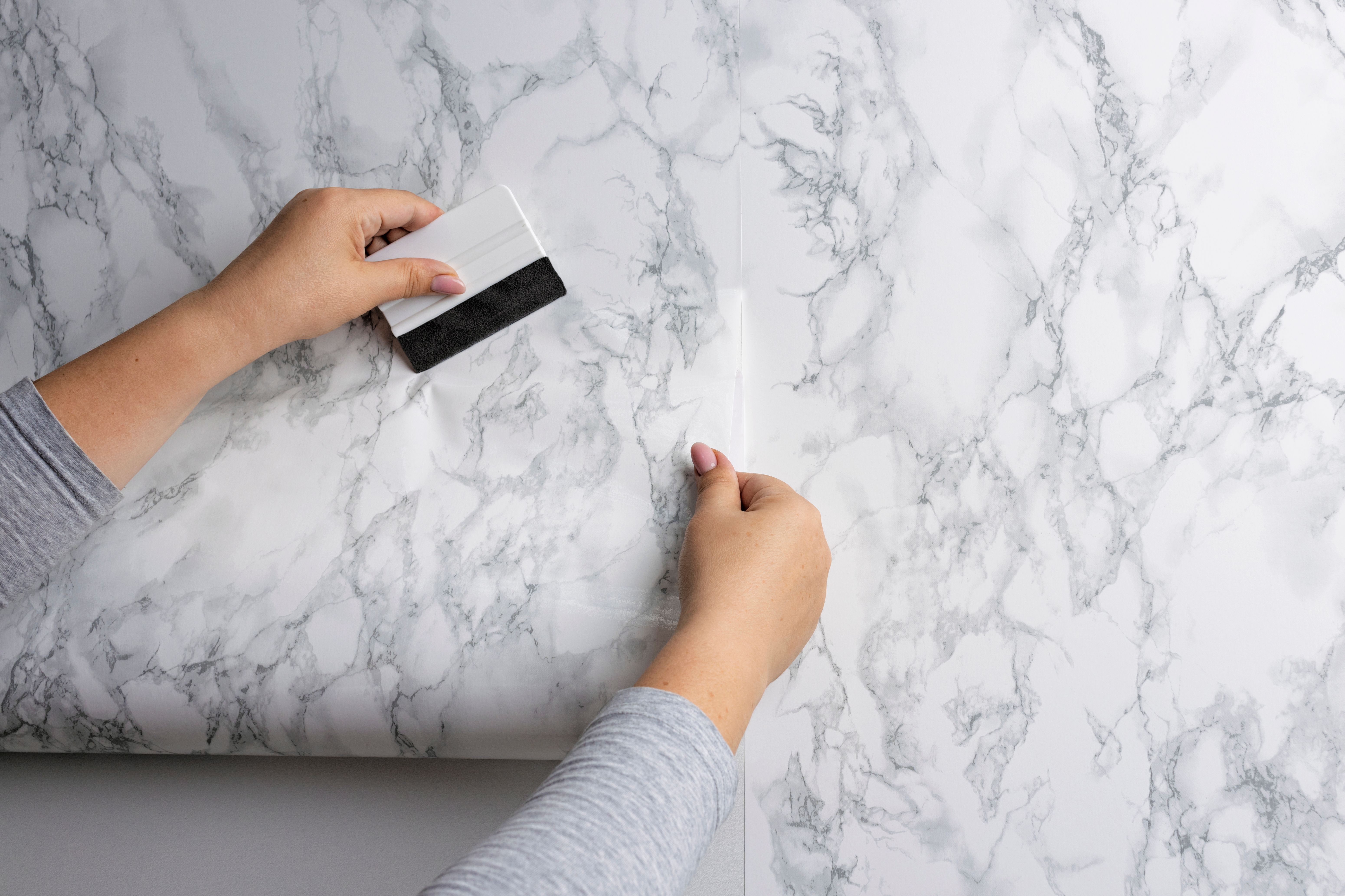 Клей для шпалер має бути якісним