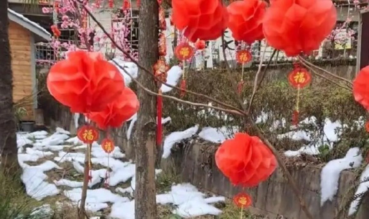 Снег из ваты в Ченду Снег из ваты в Ченду