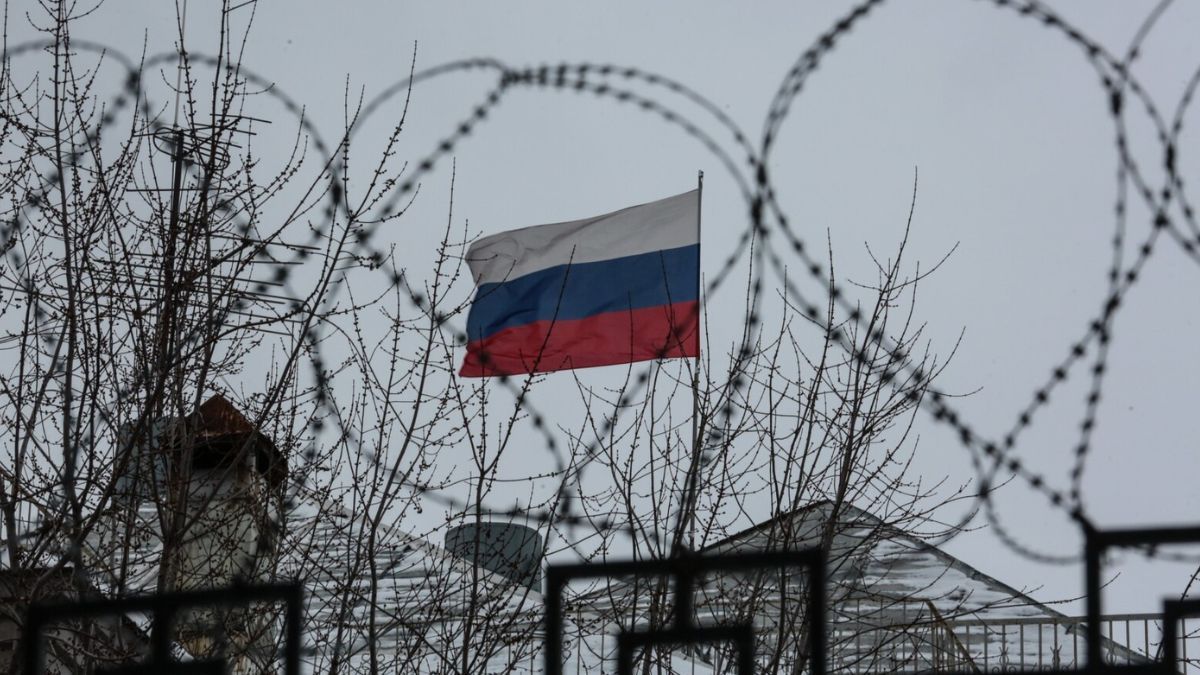 Как россияне пытаются дестабилизировать мир Как россияне пытаются дестабилизировать мир