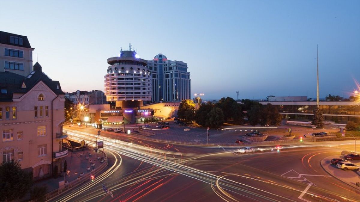 История гостиницы Салют в Киеве История гостиницы Салют в Киеве