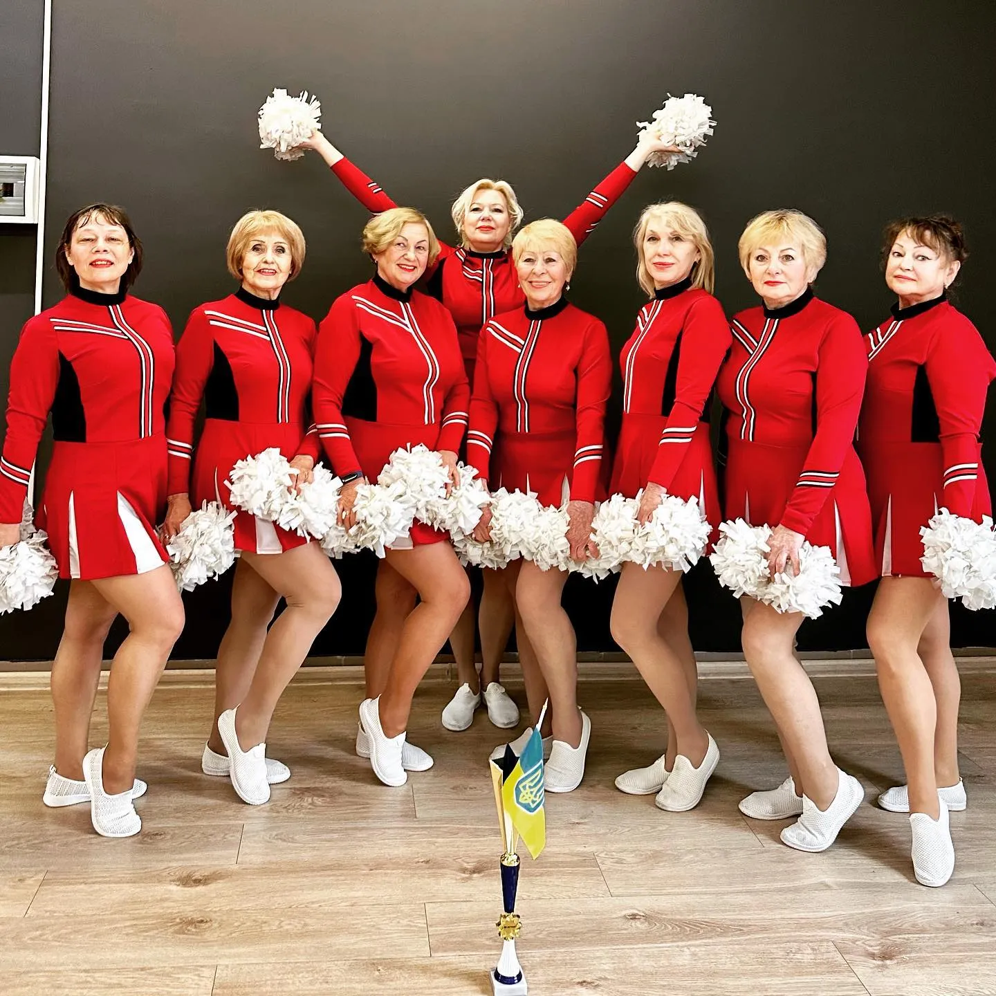 Команда Nice Ladies Команда Nice Ladies