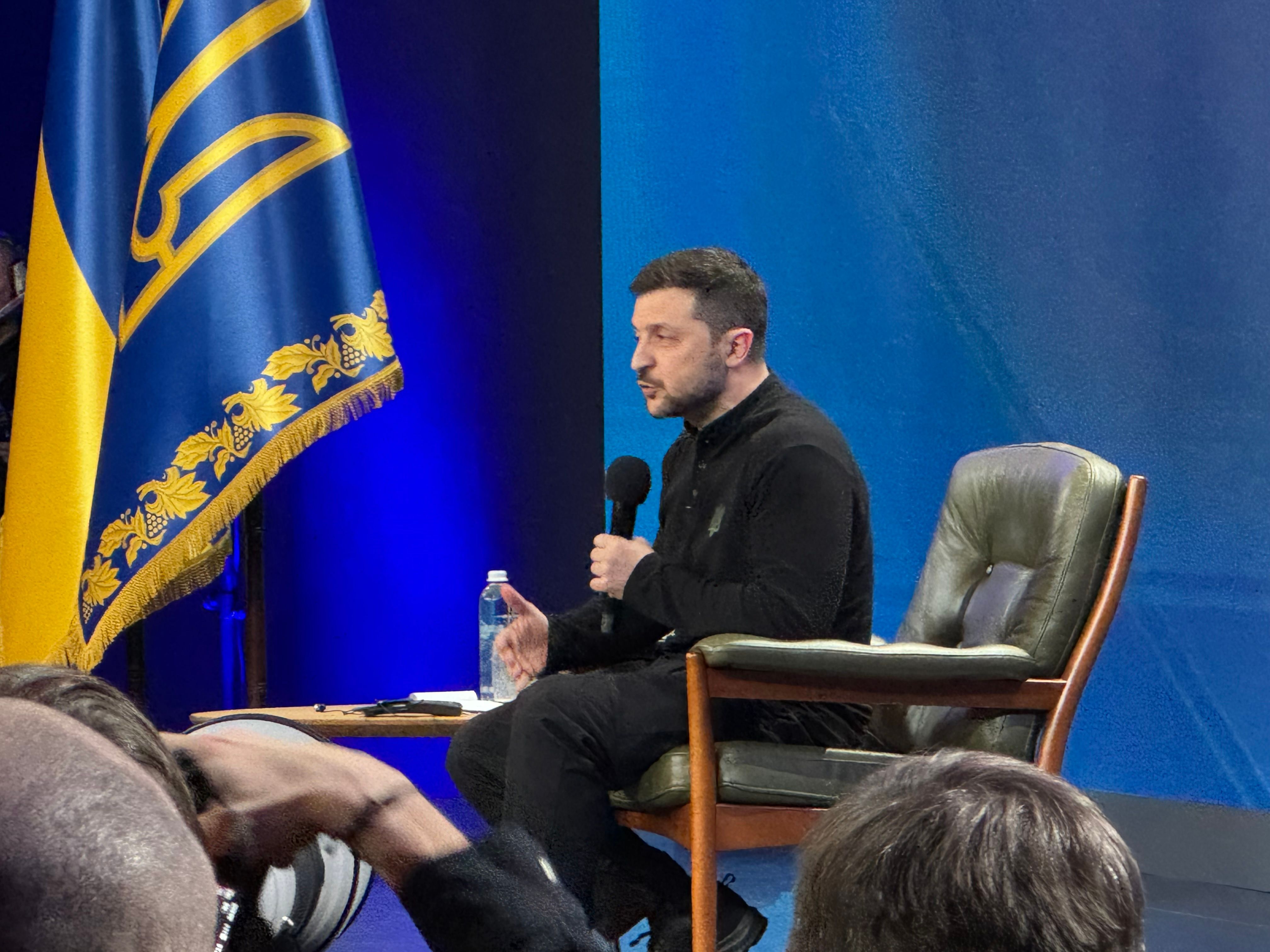 Вже нема ні відсотків, ні 500 мільярдів, – Зеленський про перемовини Єрмака зі США - 24 Канал Вже нема ні відсотків, ні 500 мільярдів, – Зеленський про перемовини Єрмака зі США - 24 Канал