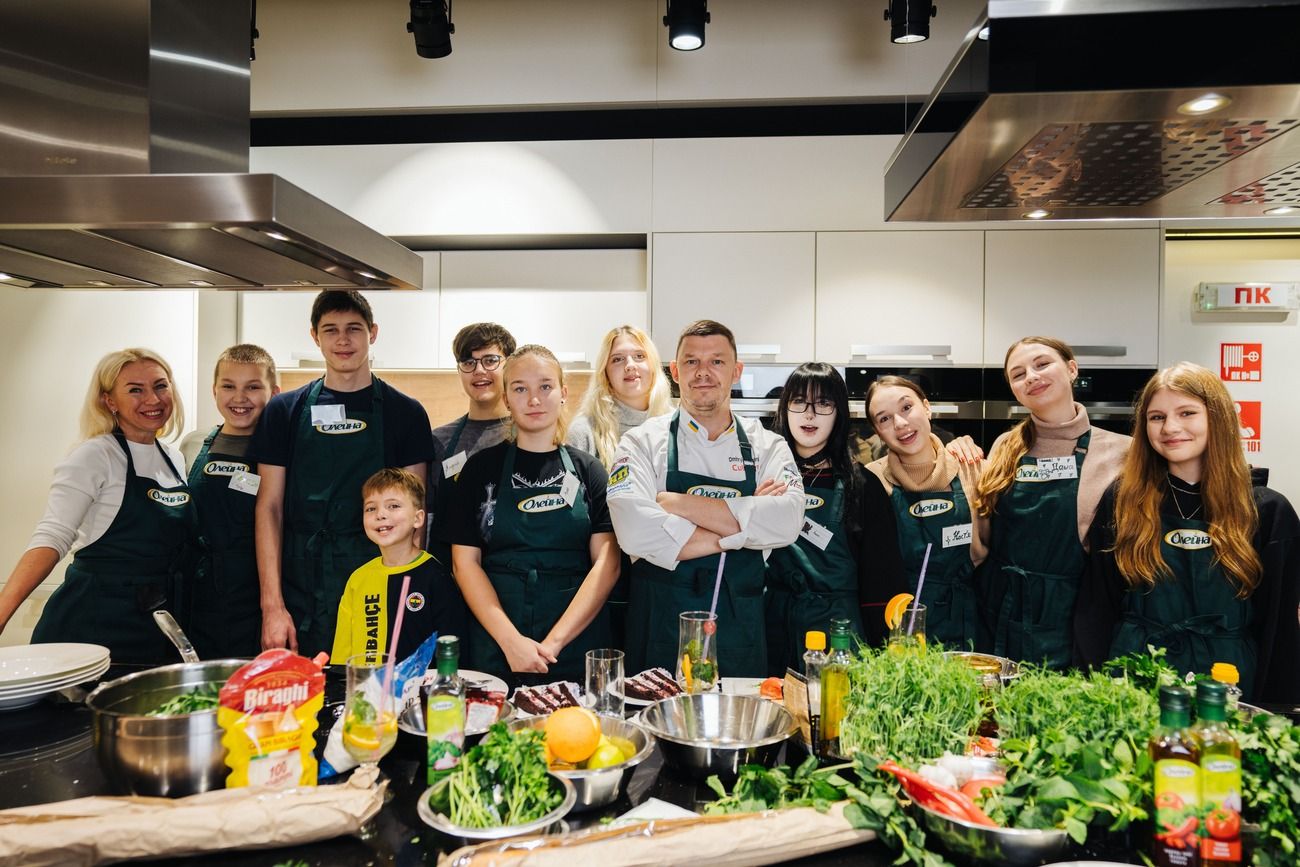 Олейна и Дети героев запустили проект Олейна -детям, Готовим с любовью Олейна и Дети героев запустили проект Олейна -детям, Готовим с любовью