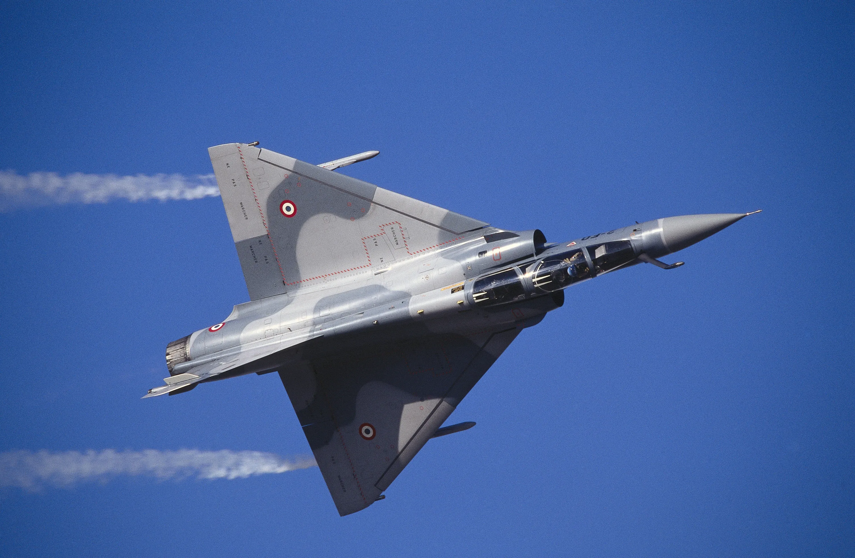 Літаки Mirage-2000