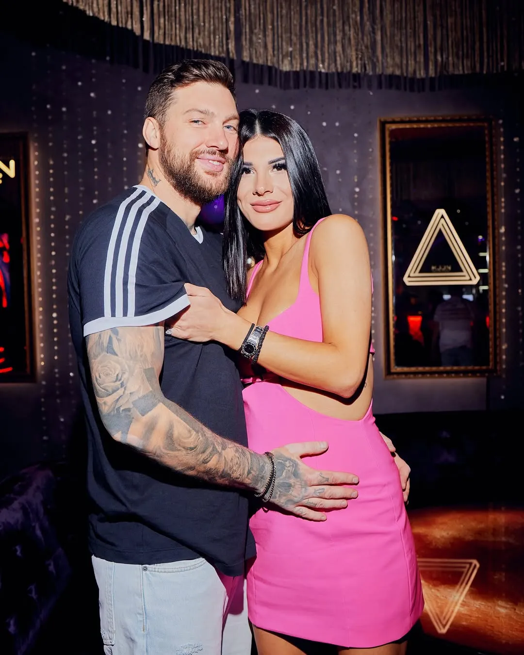 Олег Кензов с избранницей Олег Кензов с избранницей