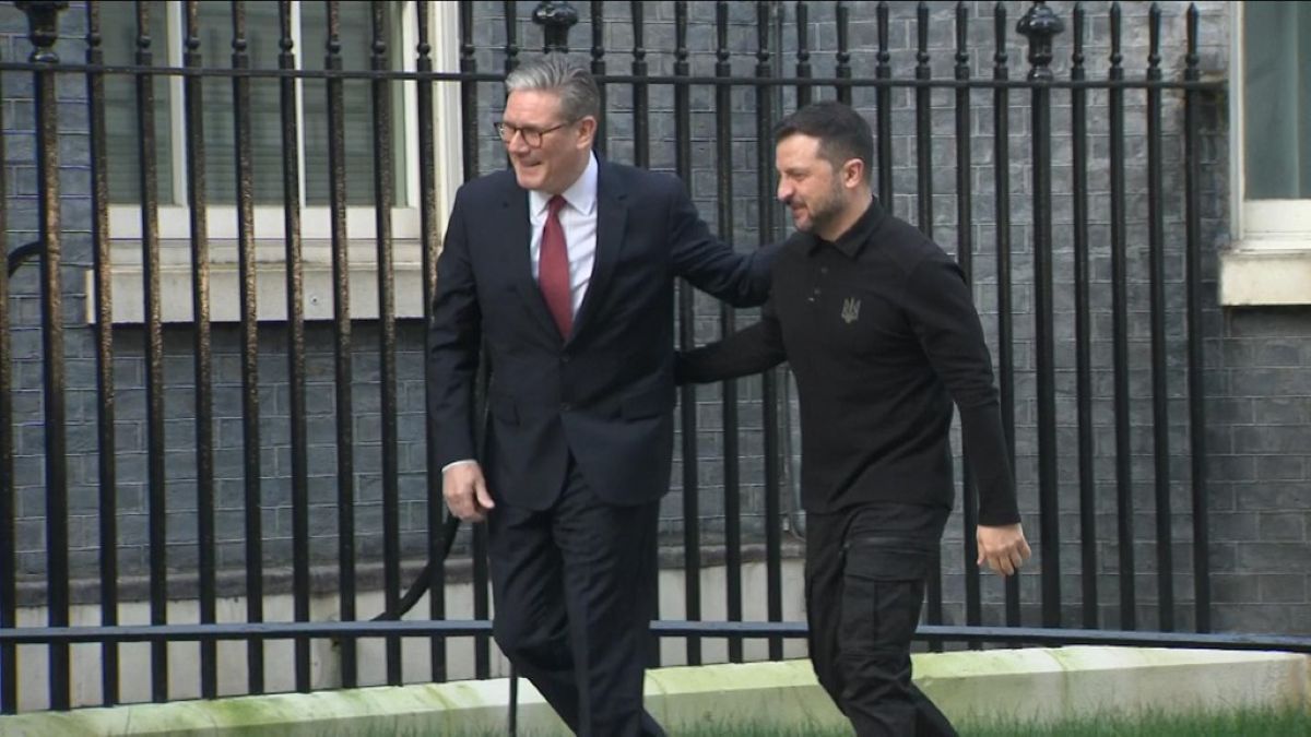 Володими Зеленський зустрівся з Кіром Стармером - 24 Канал Володими Зеленський зустрівся з Кіром Стармером - 24 Канал