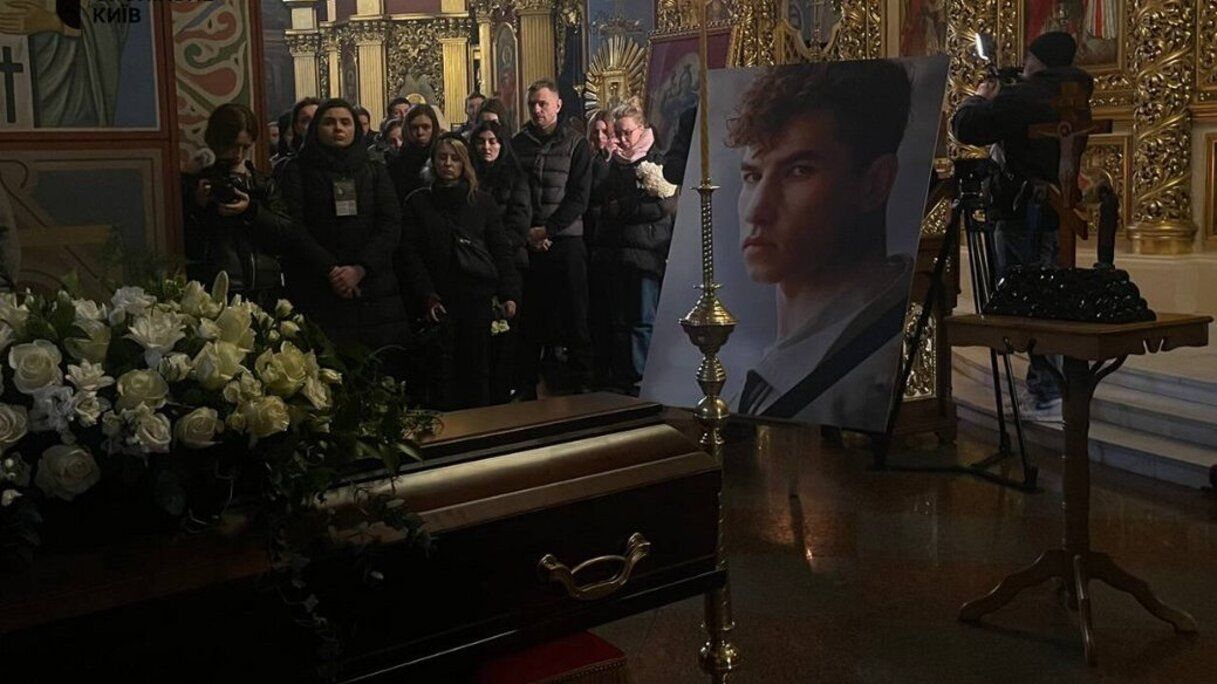 Прощання з Володимиром Раковим