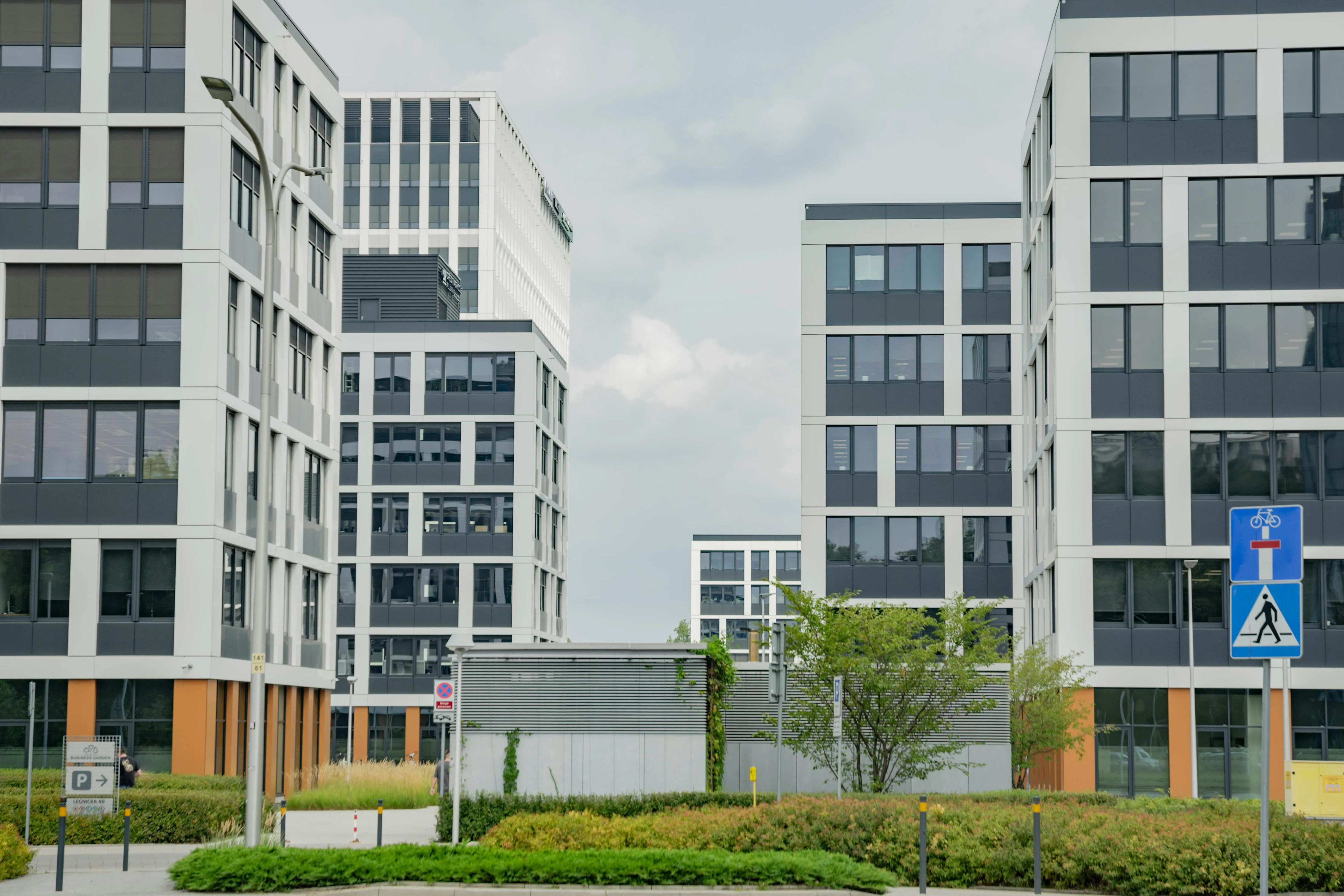 Офисы в аренду, на продажу - какие города теряют интерес покупателей и арендаторов - Недвижимость Офисы в аренду, на продажу - какие города теряют интерес покупателей и арендаторов - Недвижимость