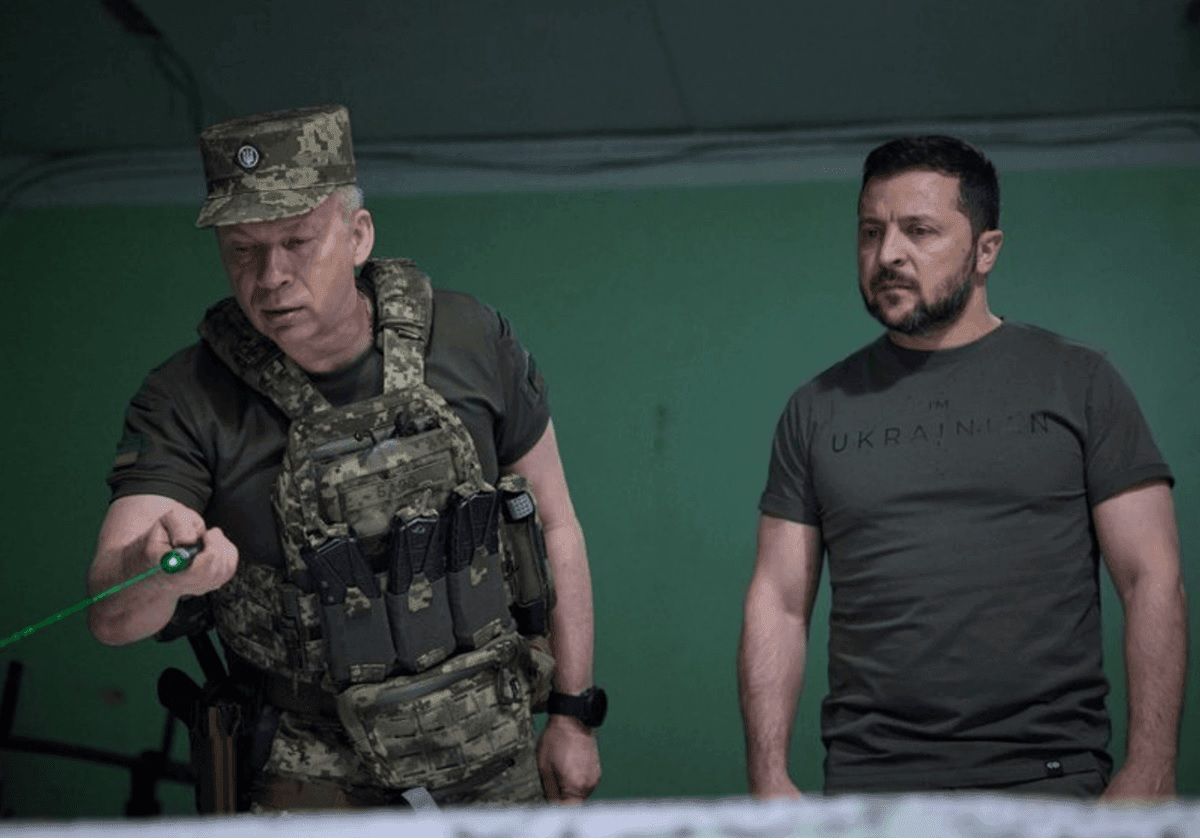 Олександр Сирський став мемом у соцмережах - дзвінок Зеленського Сирському відео - Тренди