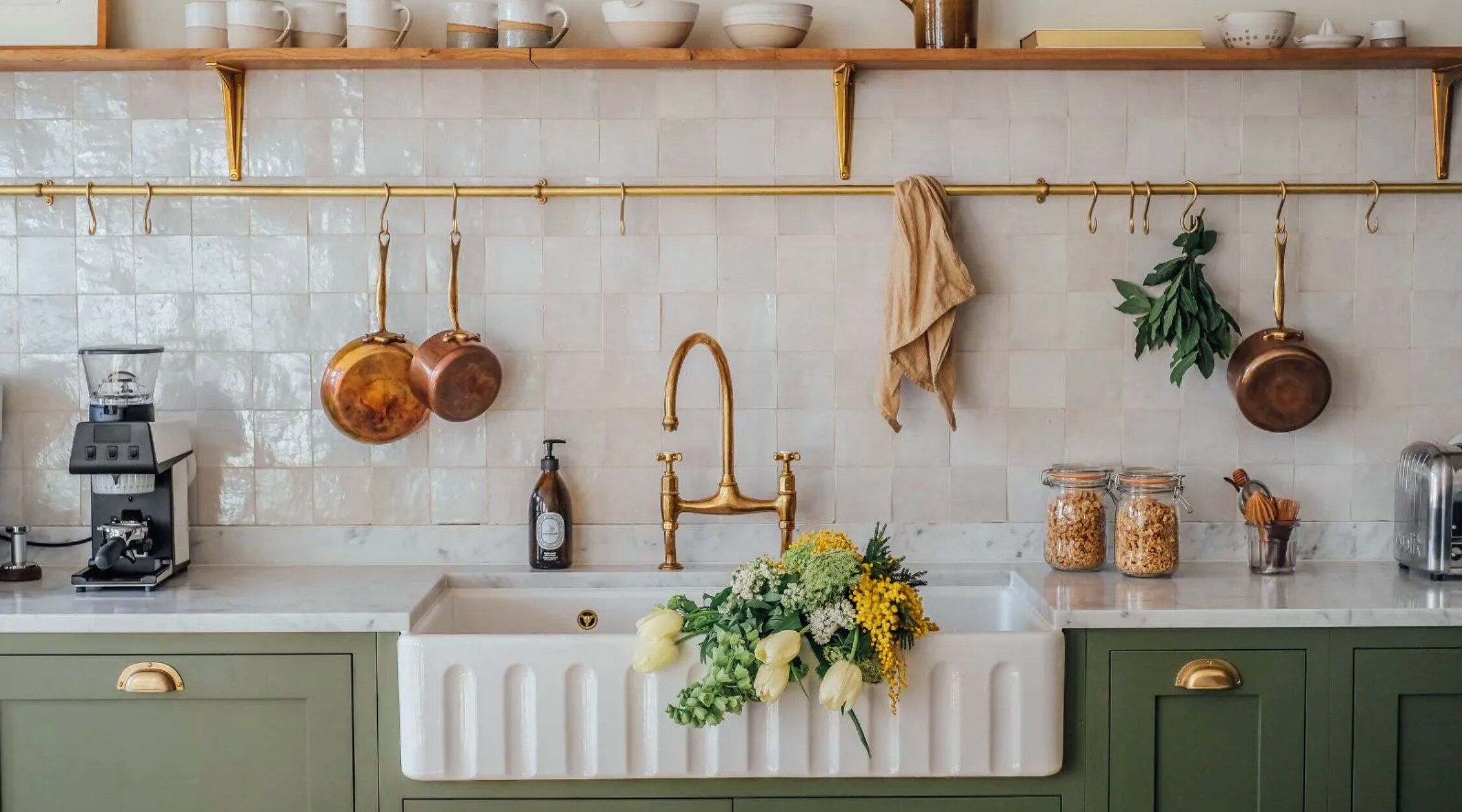 Укладання плитки без фугування стало трендом в інтер'єрі у 2025 році Укладання плитки без фугування стало трендом в інтер'єрі у 2025 році